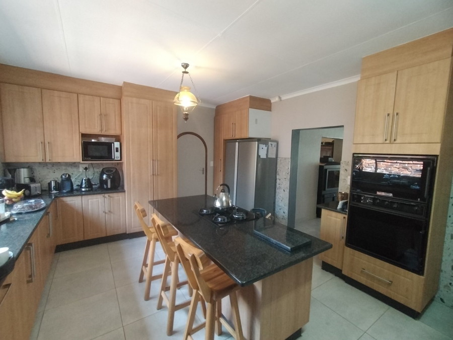 4 Bedroom Property for Sale in Universitas Ridge Free State